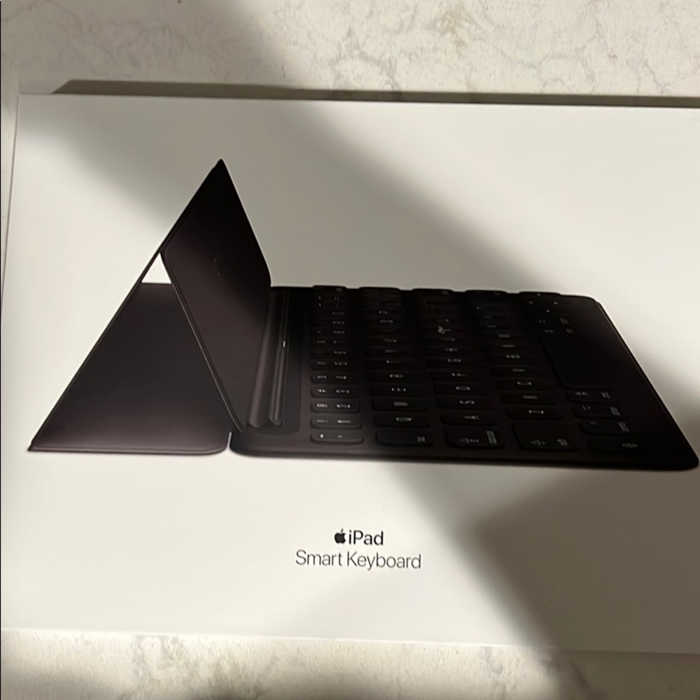 Apple iPad Smart Keyboard
